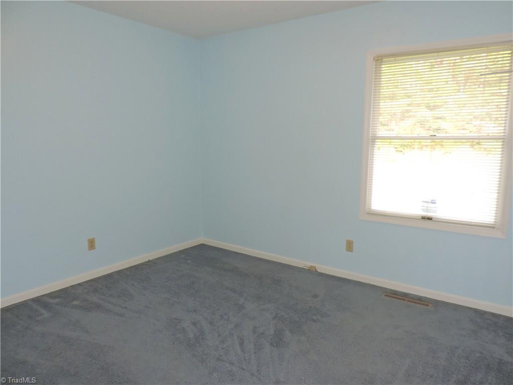 7075 Shop Road Pfafftown, NC 27040 - Photo 12 of 17 Gallery Image 12
