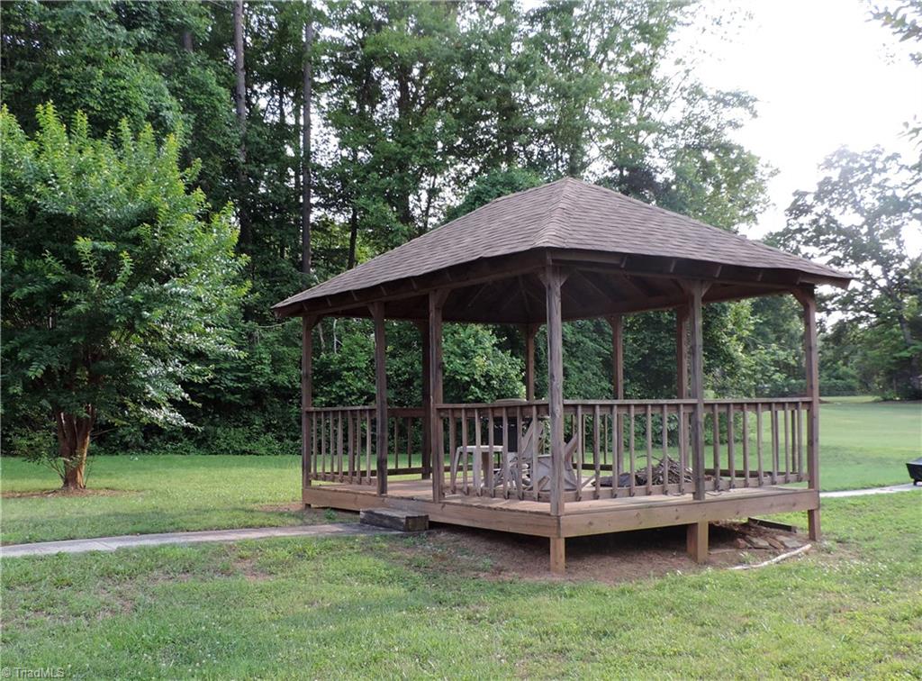 7075 Shop Road Pfafftown, NC 27040 - Photo 16 of 17 Gallery Image 16