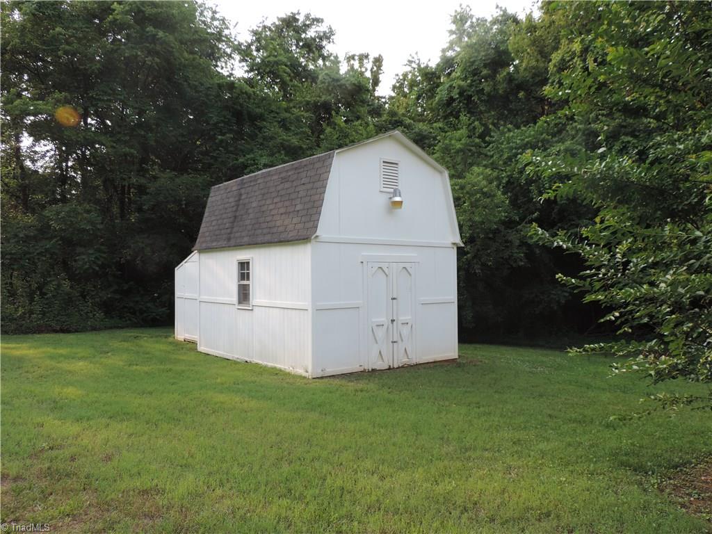 7075 Shop Road Pfafftown, NC 27040 - Photo 17 of 17 Gallery Image 17