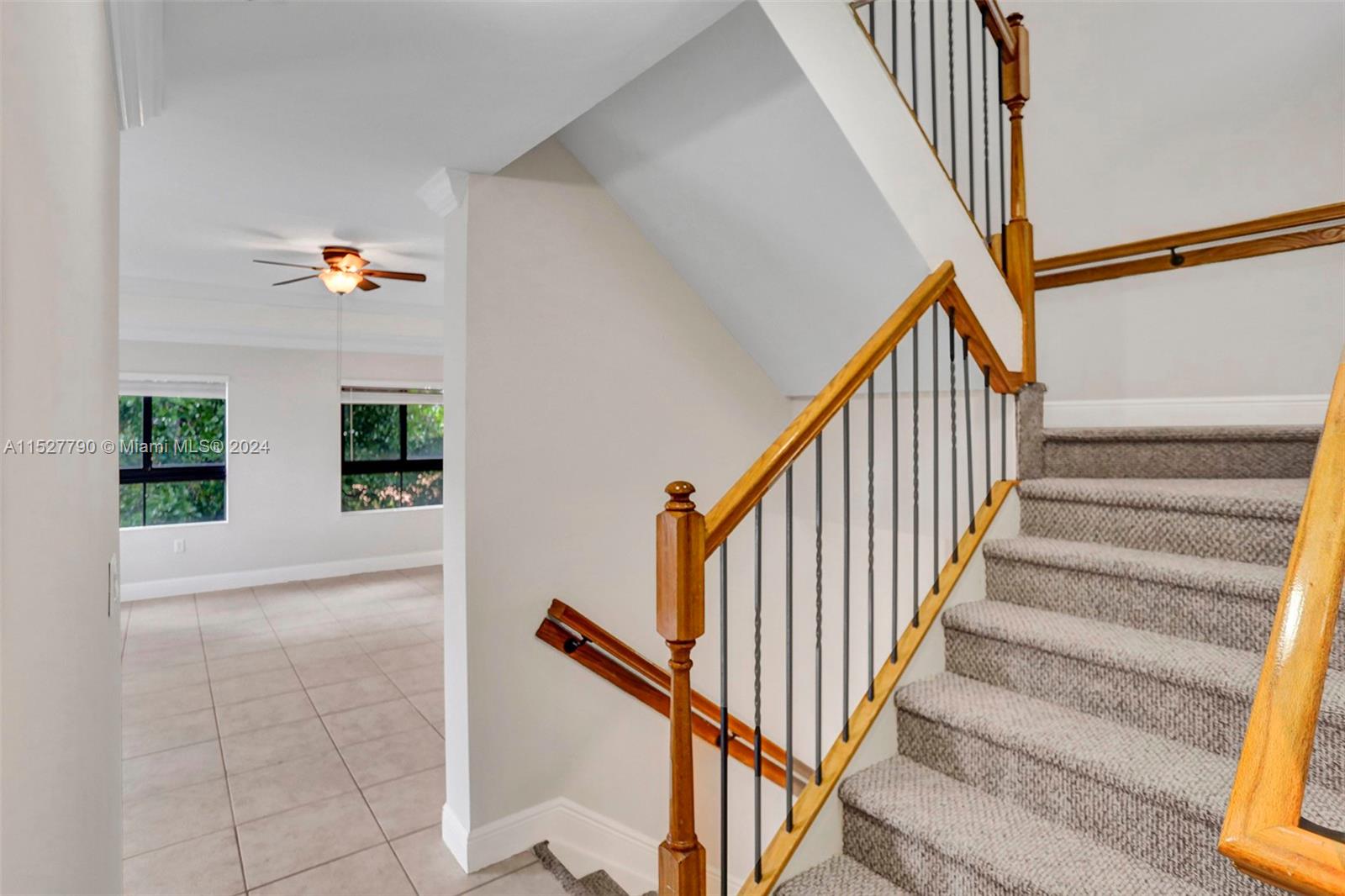 Ocean Vue Deerfield Beach, FL 33441 - Photo 56 of 93 a view of entryway and hall