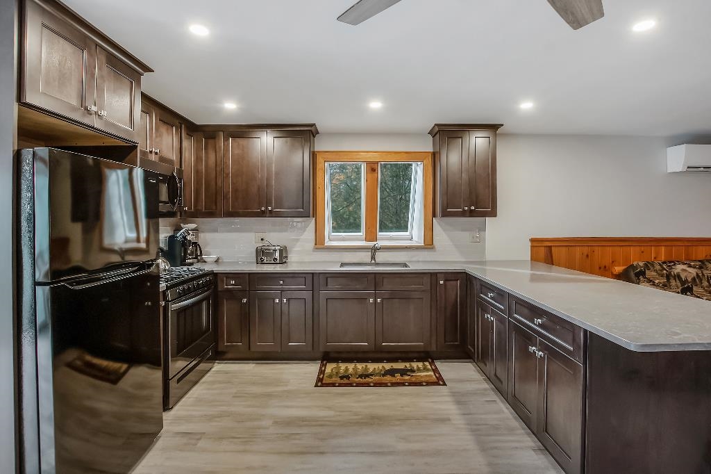 86 Smith Point Road Alton, NH 03810 - Photo 29 of 43