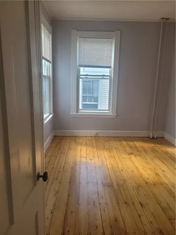 $1,850 | 25 Granite Street, Unit 2, Westerly, RI 02891