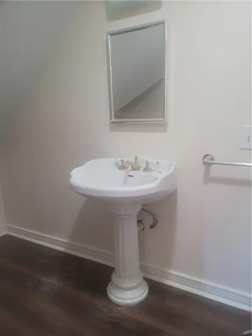 $1,850 | 25 Granite Street, Unit 2, Westerly, RI 02891