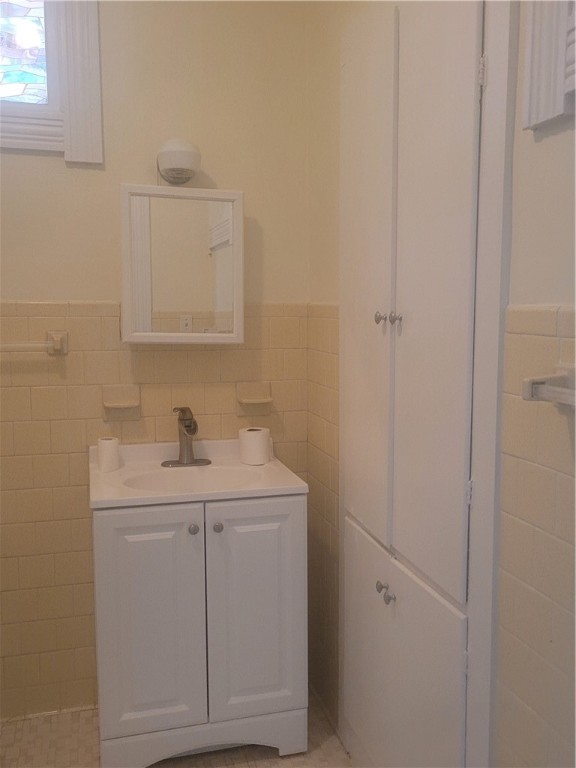 25 Granite Street, Unit 2 Westerly, RI 02891 - Photo 15 of 17