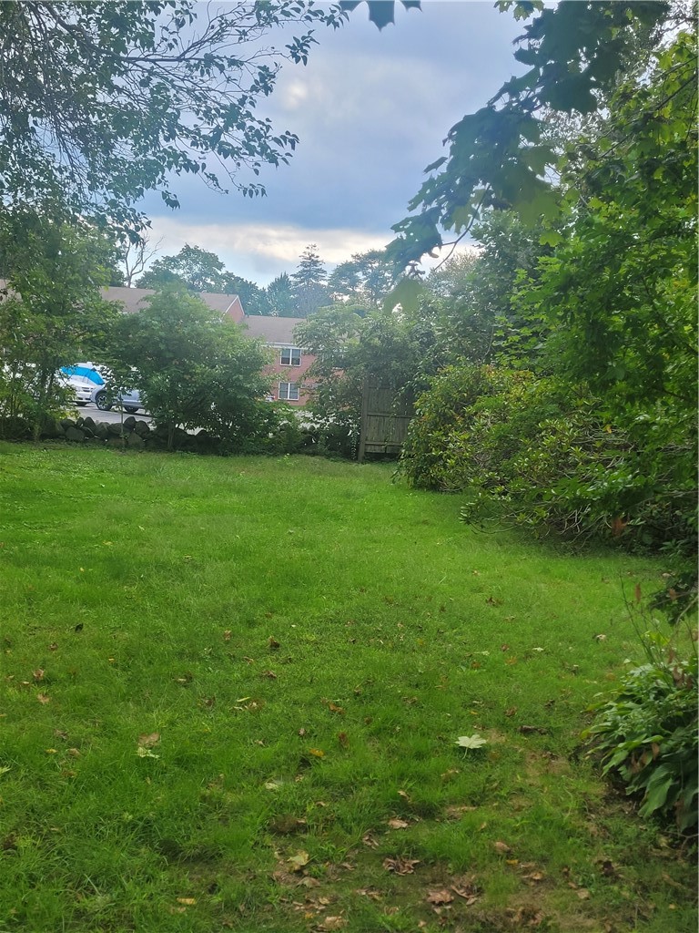 25 Granite Street, Unit 2 Westerly, RI 02891 - Photo 5 of 17