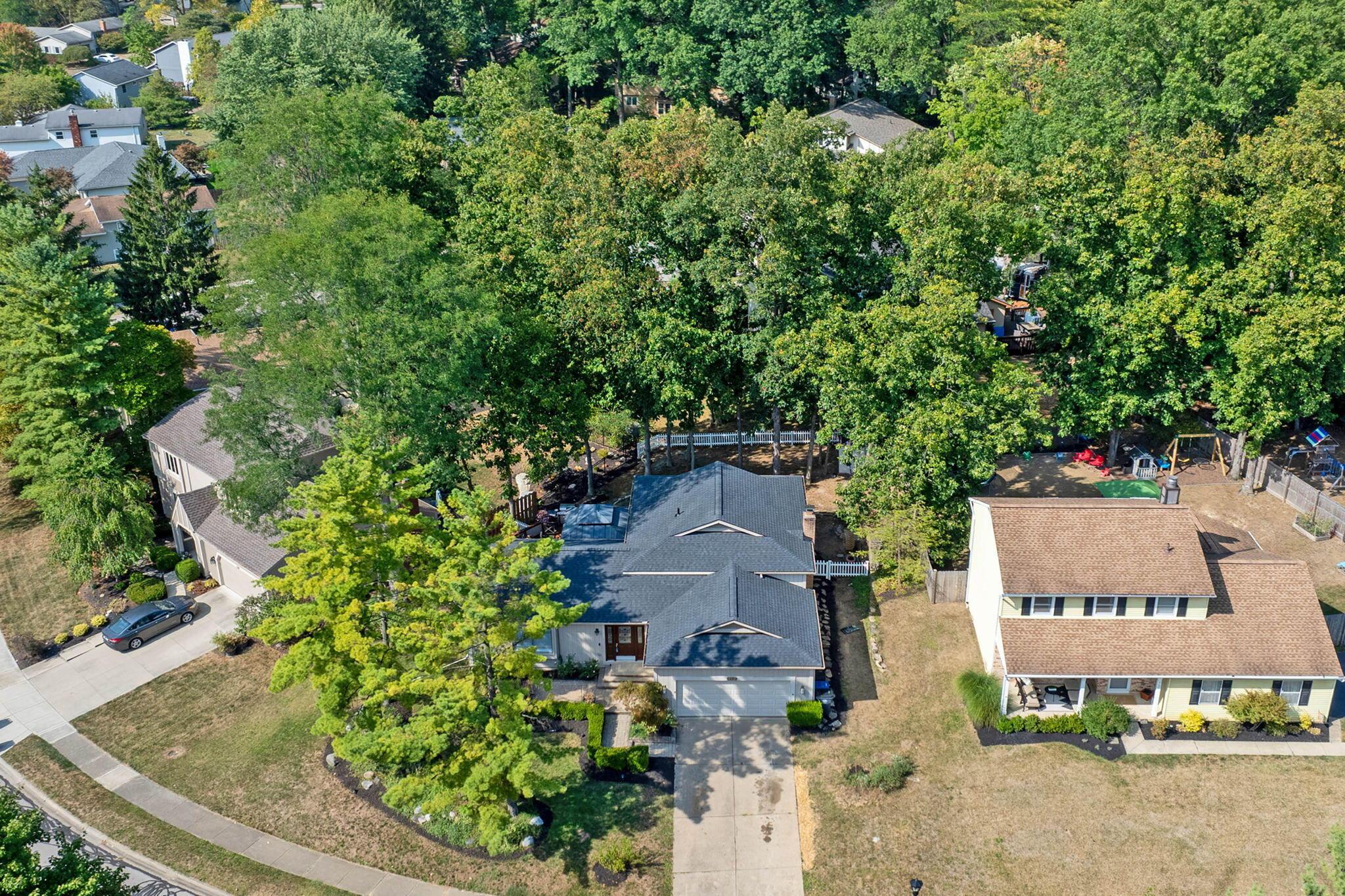 712 Cherrington Road Westerville, OH 43081 - Photo 43 of 45 712CherringtonRoad-Aerial