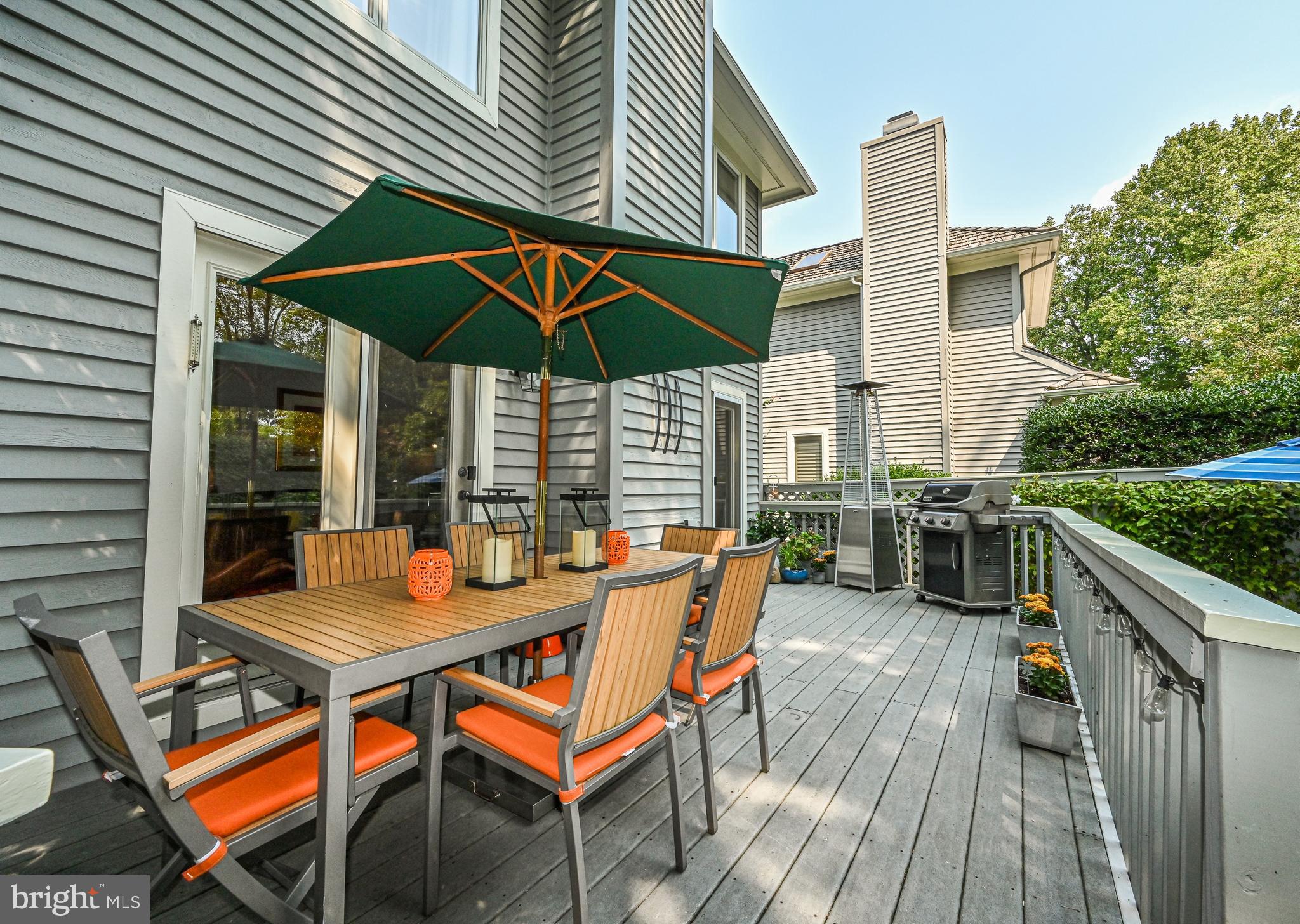 1551 Regatta Lane Reston, VA 20194 - Photo 38 of 48 Deck