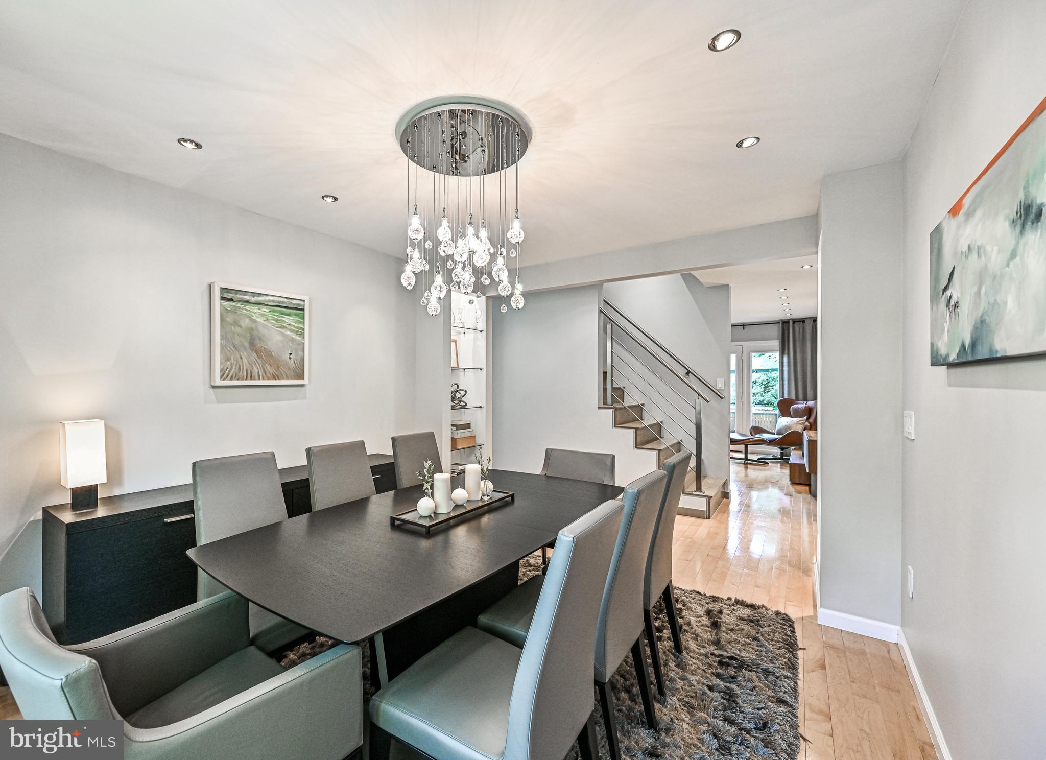 1551 Regatta Lane Reston, VA 20194 - Photo 9 of 48 Dining Room
