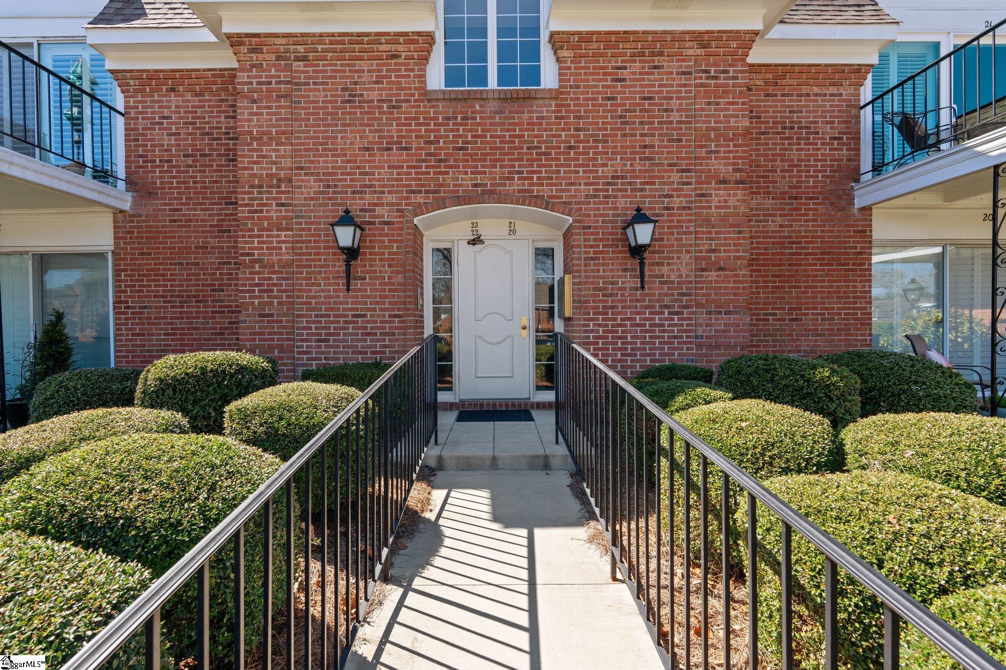803 Edwards Road, Unit 21 Greenville, SC 29615 - Photo 2 of 31 Gallery Image 2