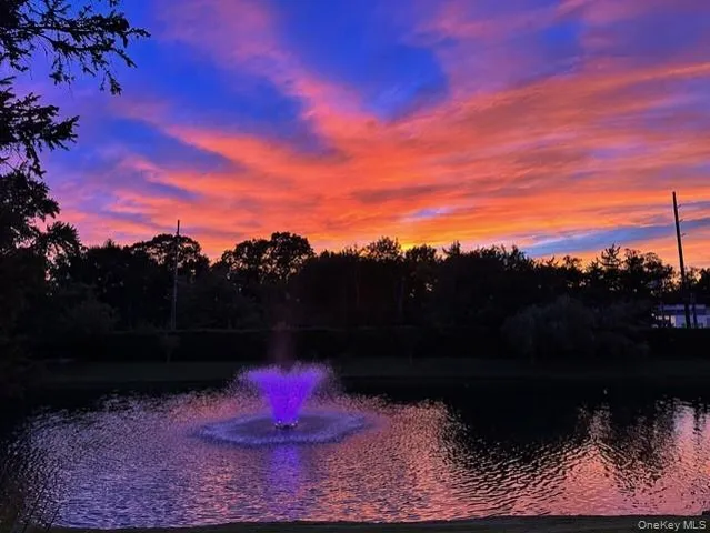 $899,000 | 85 Woodlake Drive West, Woodbury, NY 11797