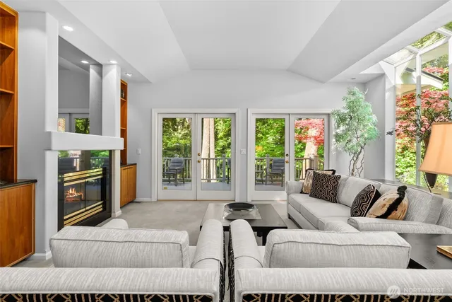 $899,000 | 11202 Greystone Drive Southwest, Lakewood, WA 98499