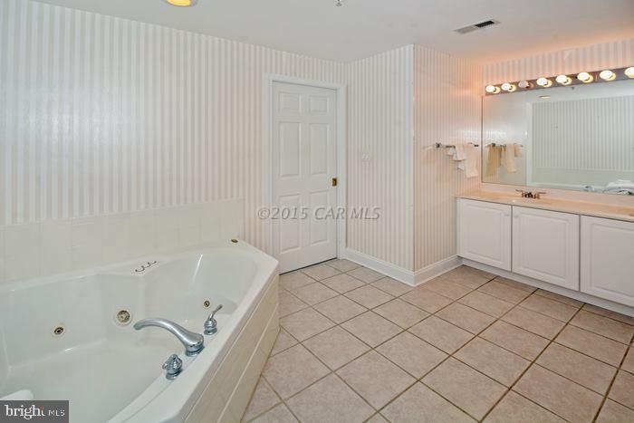 9742 Golf Course Road, Unit 104 Ocean City, MD 21842 - Photo 13 of 22 Gallery Image 13