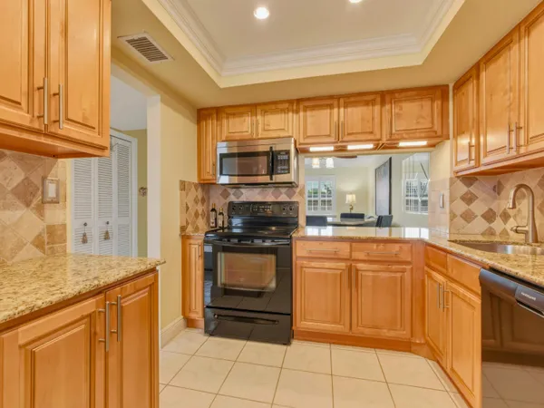 $139,999 | 9810 Marina Boulevard, Unit 1136, Boca Raton, FL 33428