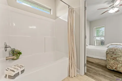 $218,000 | 32490 Lake Pointe Boulevard, Denham Springs, LA 70726