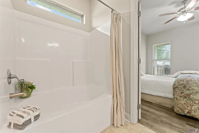 $218,000 | 32490 Lake Pointe Boulevard, Denham Springs, LA 70726