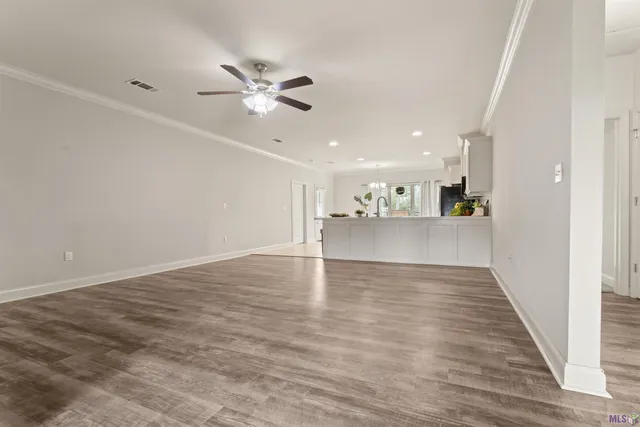 $218,000 | 32490 Lake Pointe Boulevard, Denham Springs, LA 70726