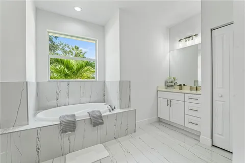 $699,900 | 4350 Amelia Plantation Court, Vero Beach, FL 32967