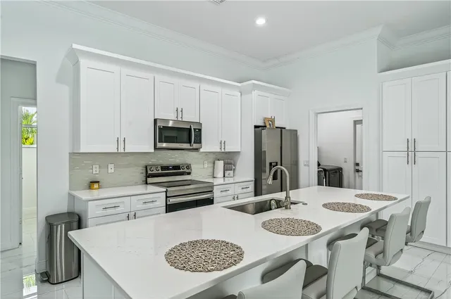 $699,900 | 4350 Amelia Plantation Court, Vero Beach, FL 32967