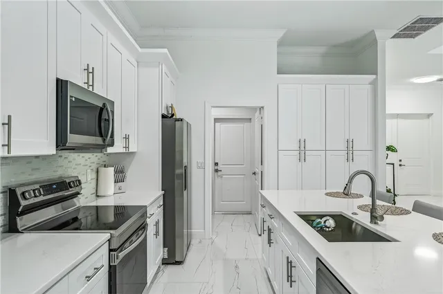 $699,900 | 4350 Amelia Plantation Court, Vero Beach, FL 32967