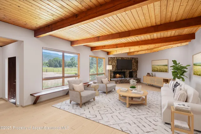 a view of livingroom with furniture