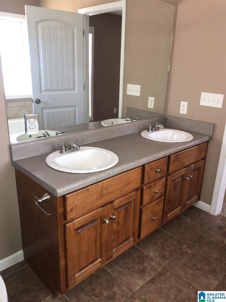 184 Ridgecrest Drive Oxford, AL 36203 - Photo 24 of 39