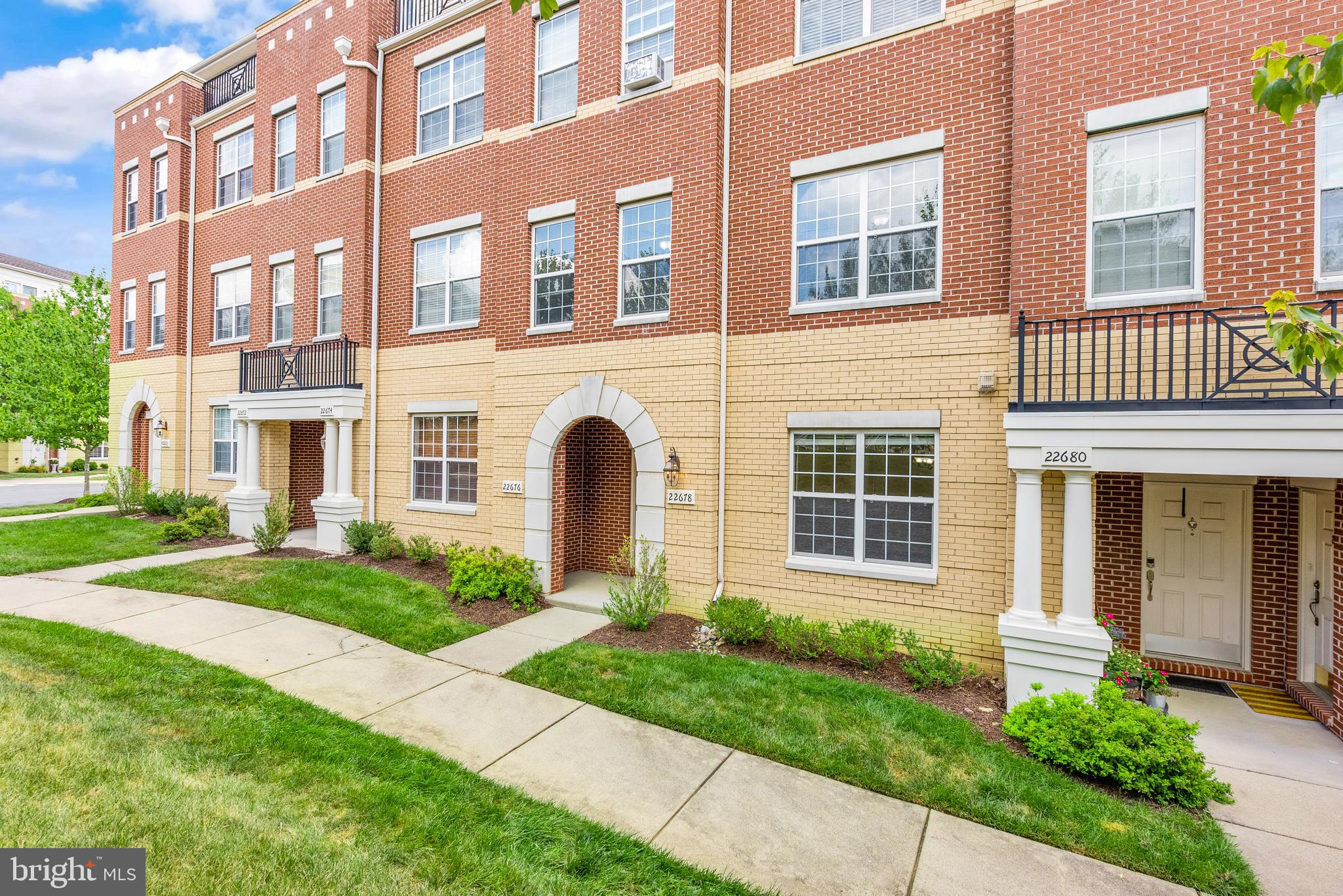 22678 Verde Gate Terrace Brambleton, VA 20148 - Photo 2 of 36 Convenient Lower Level Unit