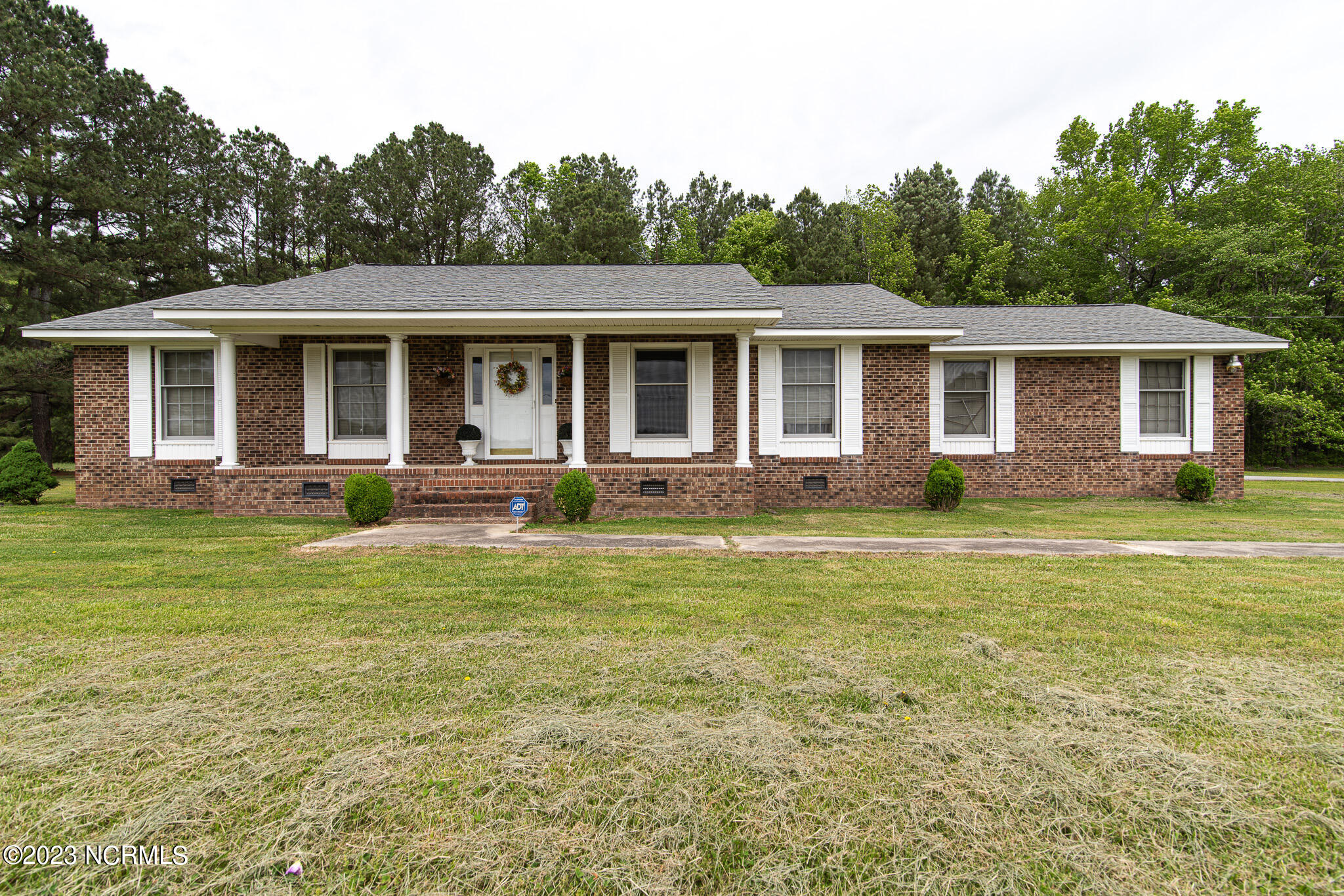 345 Braswell Road Rich Square, NC 27869 - Photo 1 of 49 DSC_0680