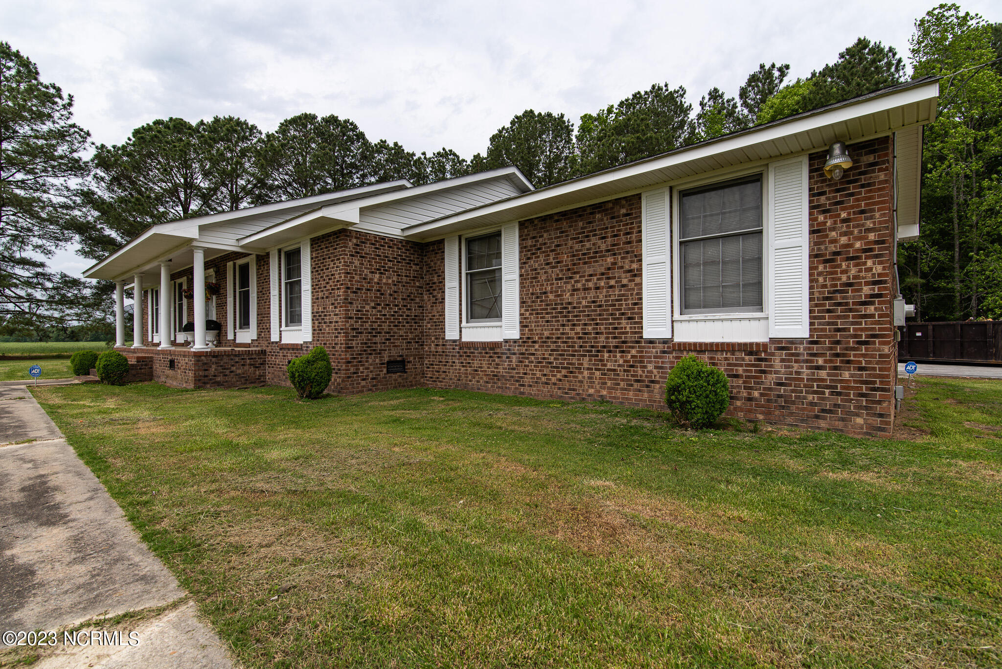 345 Braswell Road Rich Square, NC 27869 - Photo 2 of 49 DSC_0677