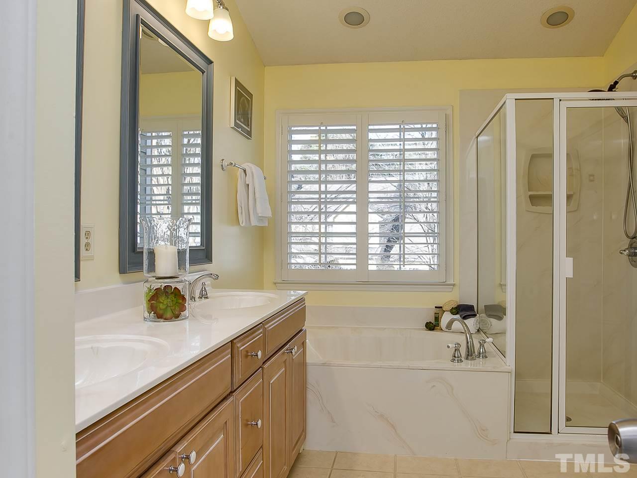 11908 Fairlie Place Raleigh, NC 27613 - Photo 18 of 25