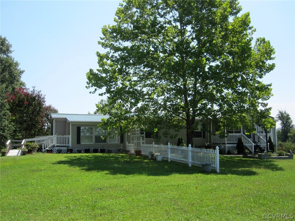 151 Ligontown Road Farmville, VA 23901 - Photo 2 of 38