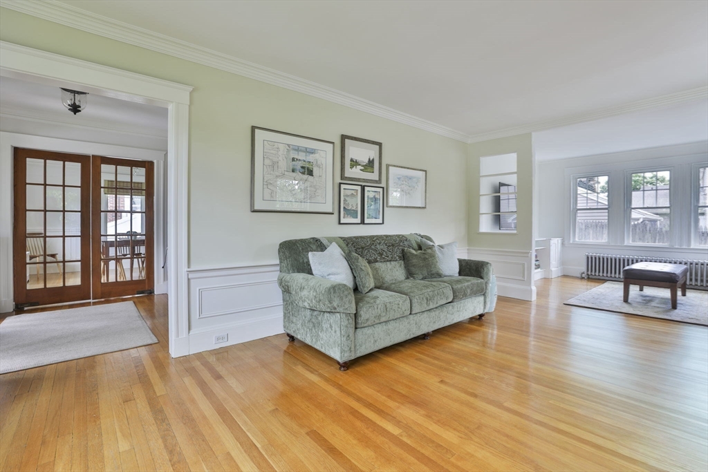 3 Windsor Road Milton, MA 02186 - Photo 12 of 33 Gallery Image 12