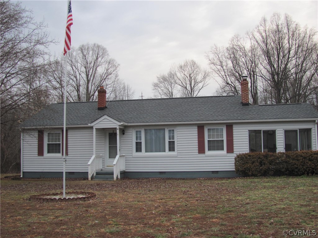 16160 Tyler Station Road Beaverdam, VA 23015 - Photo 3 of 17 a front view of a house with a yard