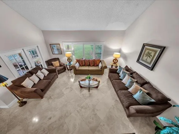 $538,000 | 3272 Deer Creek Lake Shore Drive, Unit 3272, Deerfield Beach, FL 33442