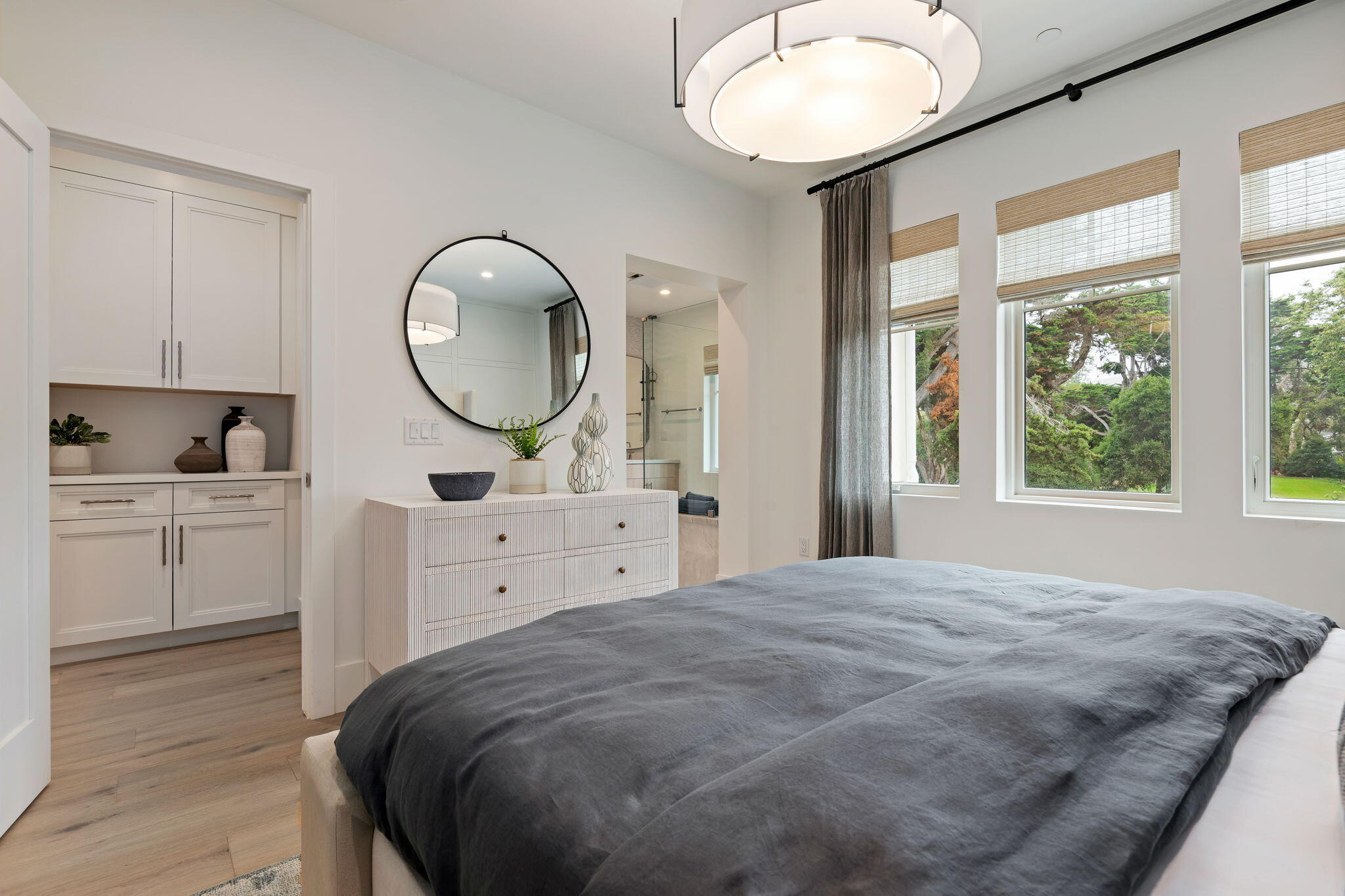3256 Via Real Carpinteria, CA 93013 - Photo 12 of 20 13-Primary Bedroom 2