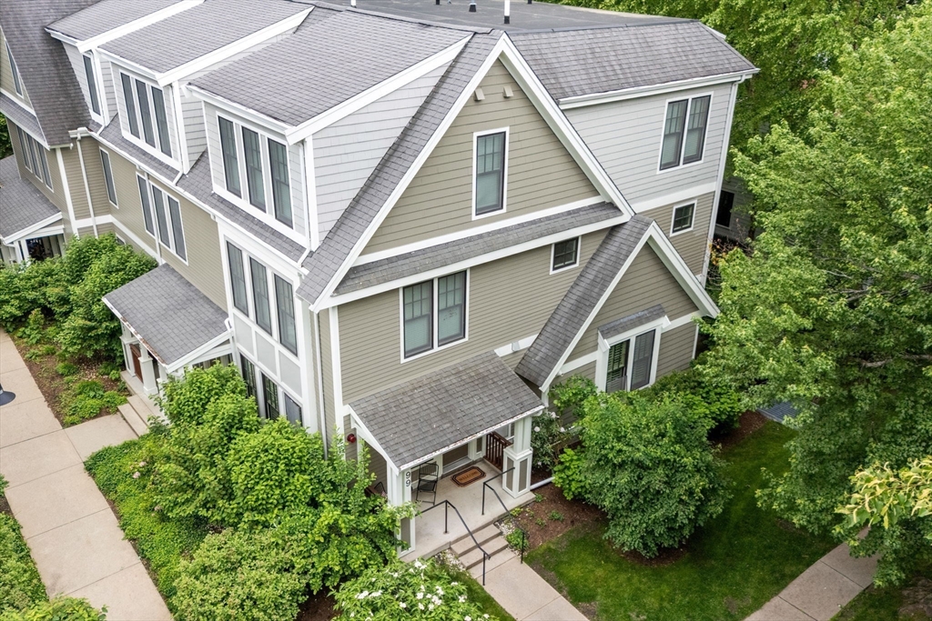 99 Crowninshield Road, Unit 99 Brookline, MA 02446 - Photo 14 of 17