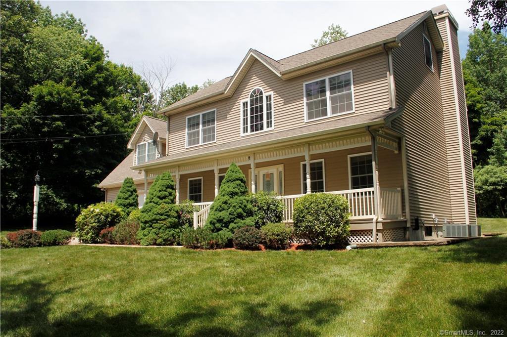 Beautiful Colonial home with privacy awaits!
