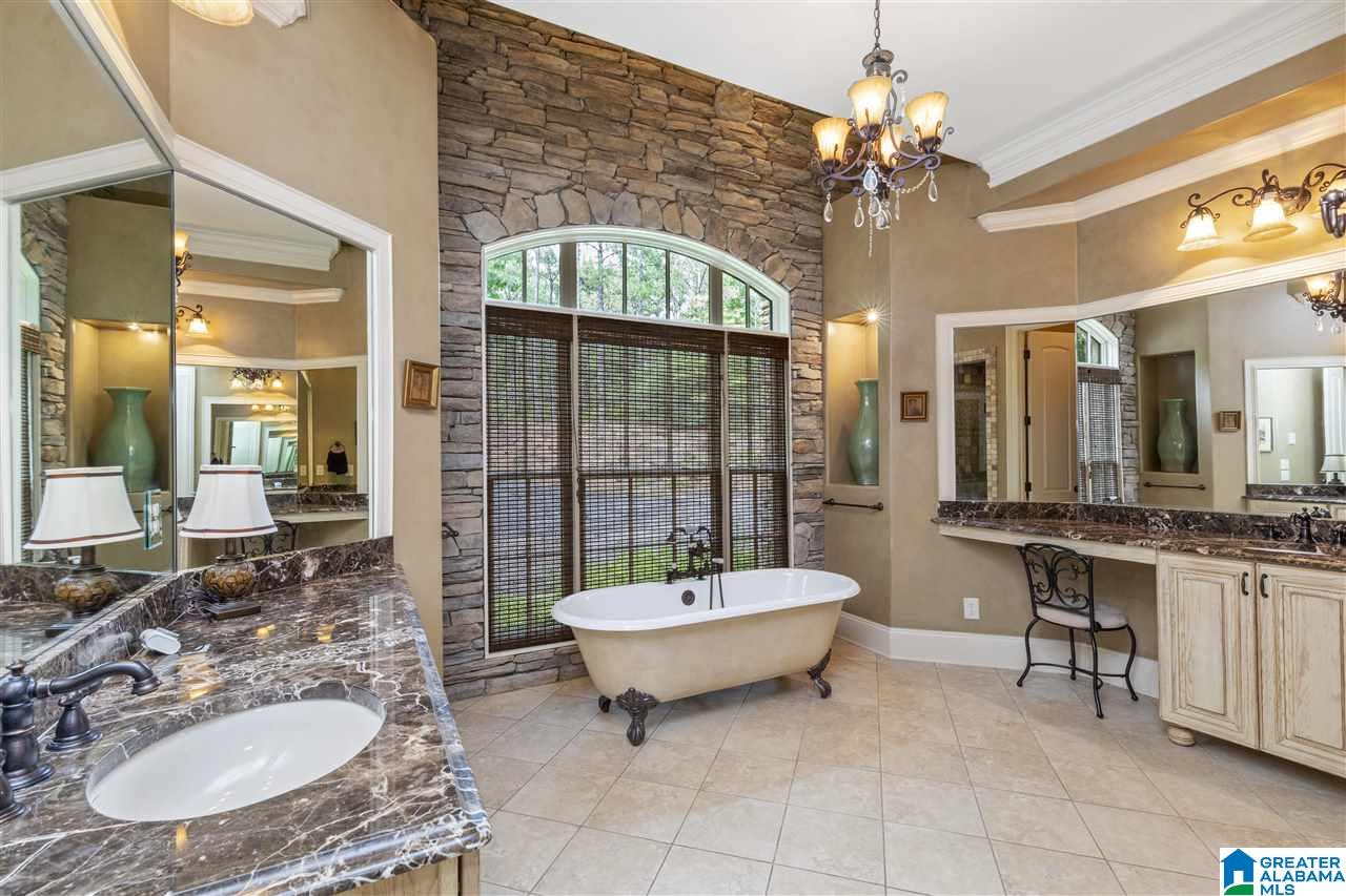 71 Stoney Ridge Alexander City, AL 35010 - Photo 18 of 49