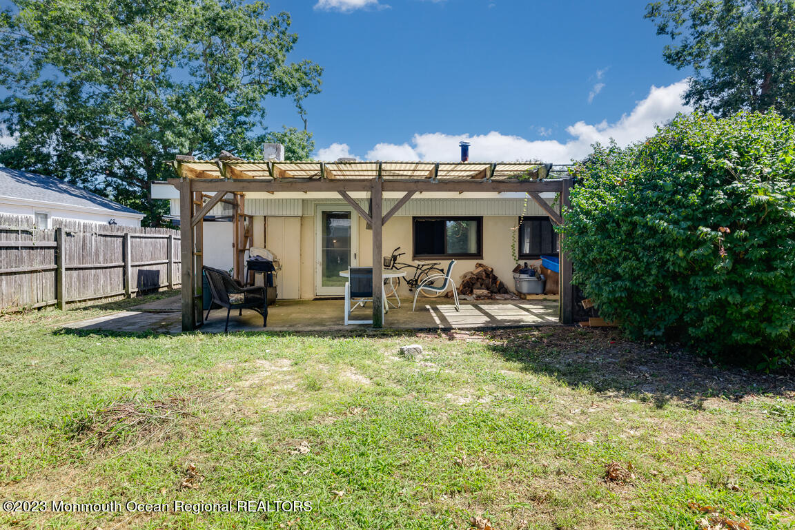 540 Lloyd Road Toms River, NJ 08753 - Photo 23 of 24 24