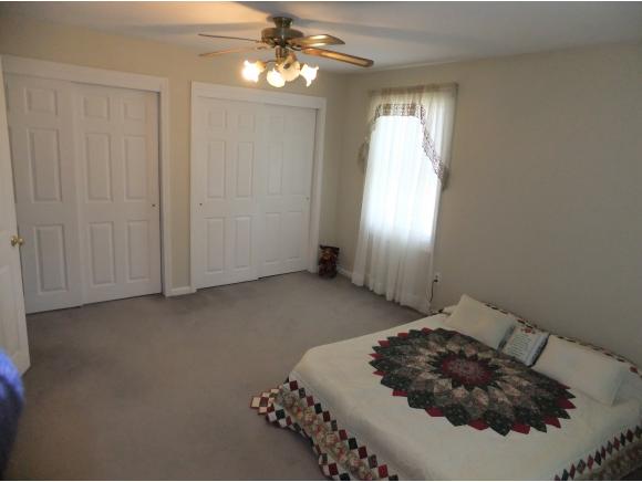 1241 Goffstown Road Manchester, NH 03102 - Photo 13 of 21