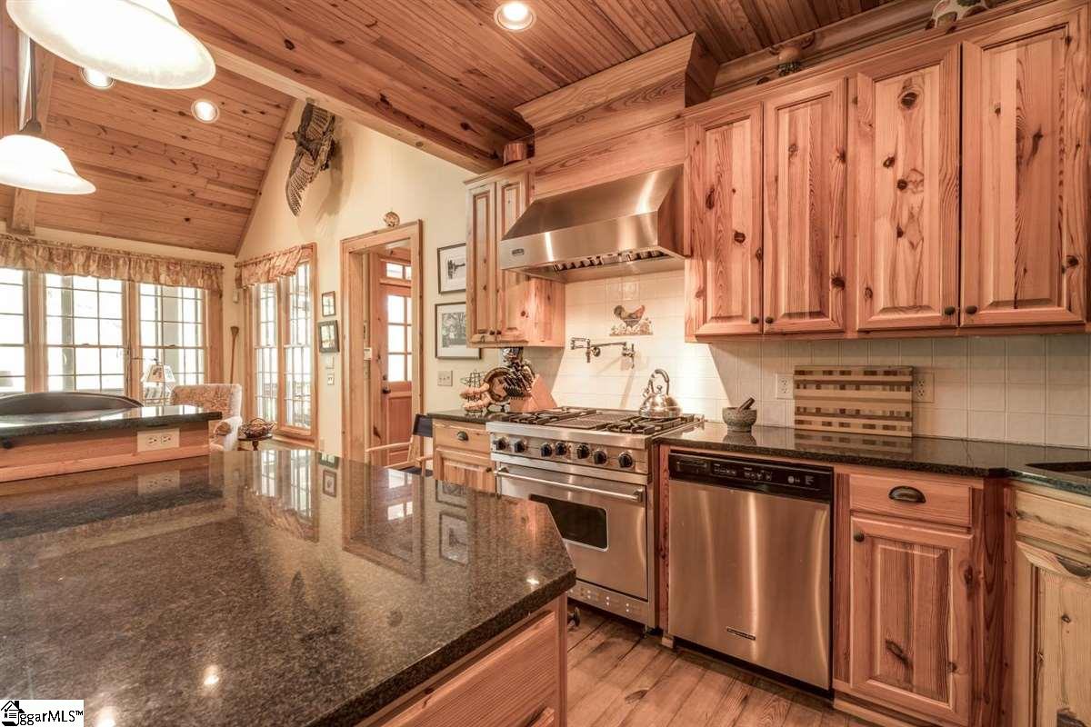 185 Hemlock Cove Road Sunset, SC 29685 - Photo 9 of 36 Sub-zero refrigerator and Viking stove with matching hood is perfect for the serious cook