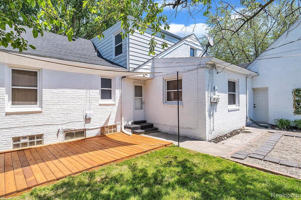 403 Touraine Road Grosse Pointe Farms, MI 48236 - Photo 44 of 50