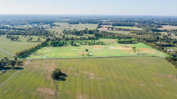 $420,480 | 2230 Unionville Deason Road, Bell Buckle, TN 37020