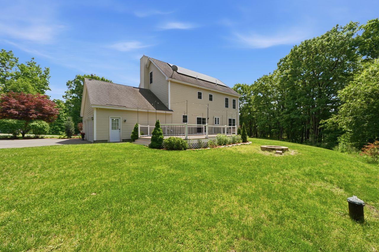 14 James Way, Unit 9 Hudson, NH 03051 - Photo 35 of 41