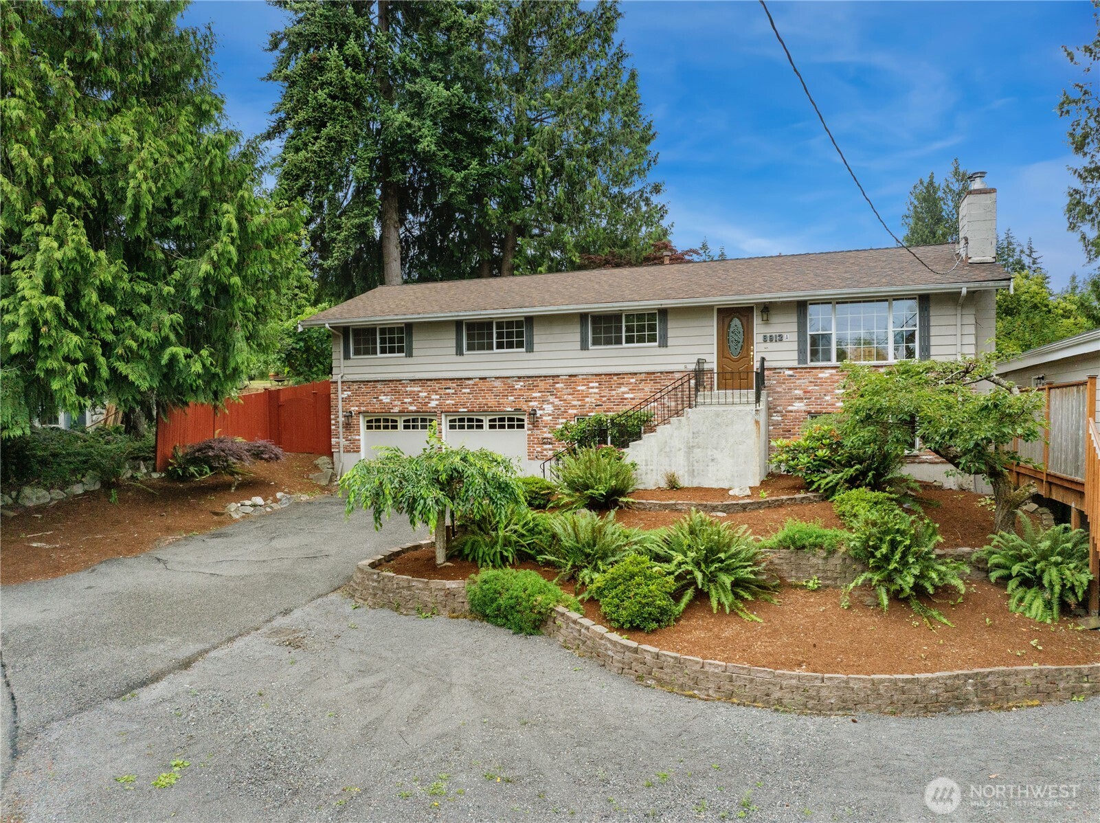 8912 229th Place Southwest Edmonds, WA 98026 - Photo 2 of 36