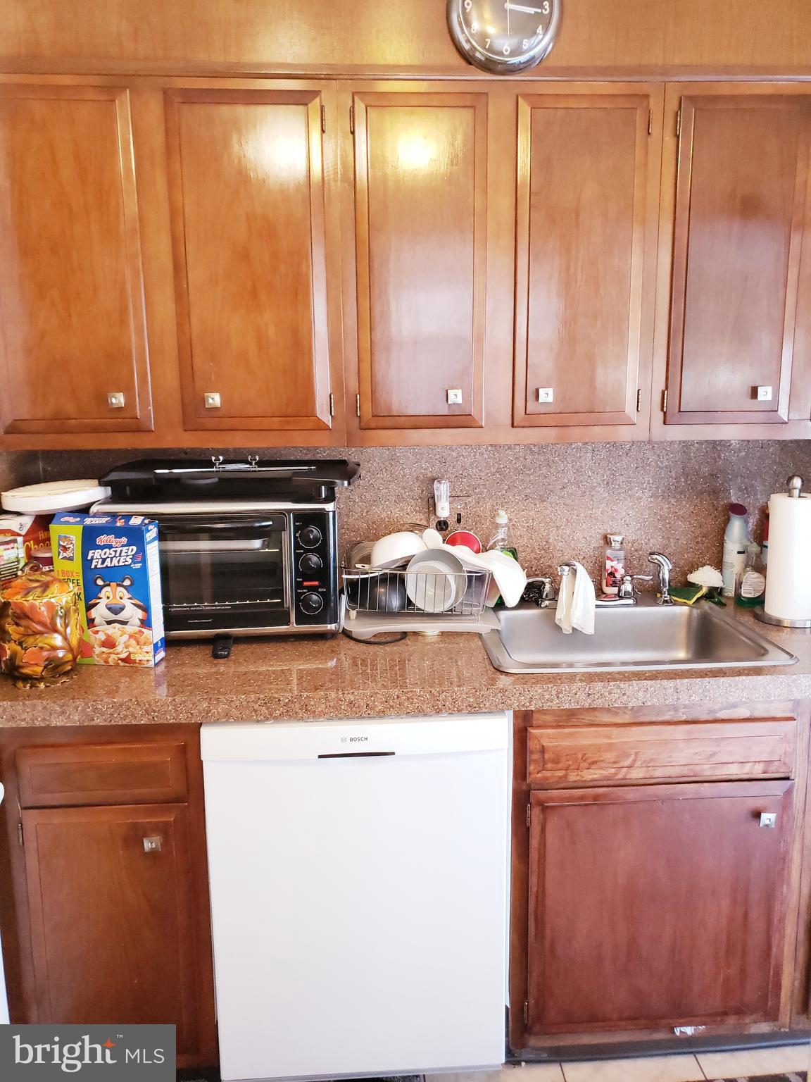 5027 Sargent Road Northeast Washington, DC 20017 - Photo 5 of 17 kitchen
