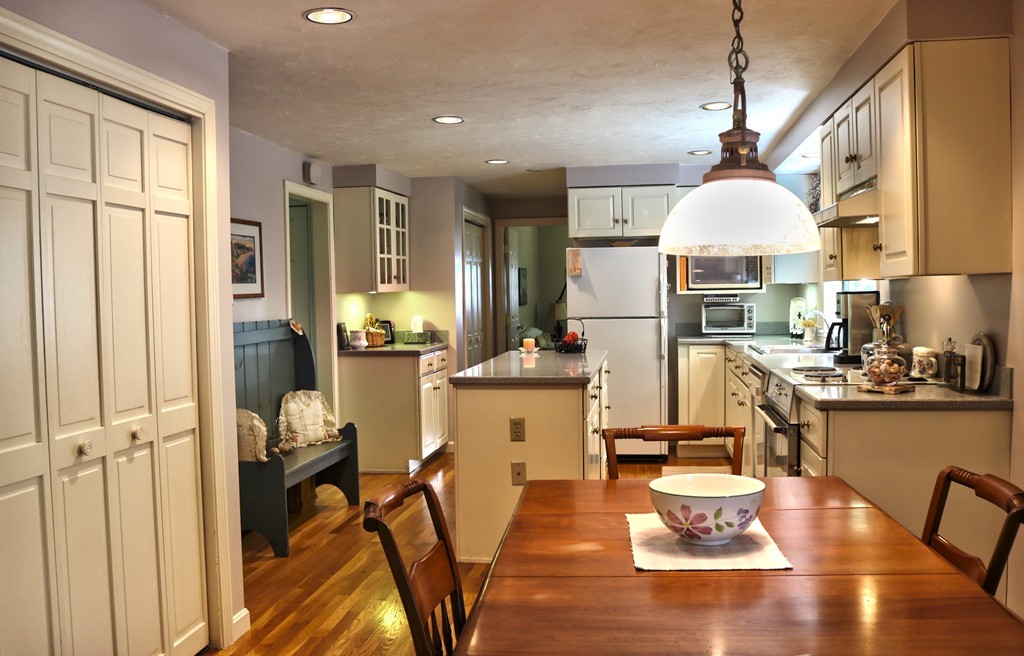 16 Pine Ridge Road Stow, MA 01775 - Photo 7 of 19 Gallery Image 7