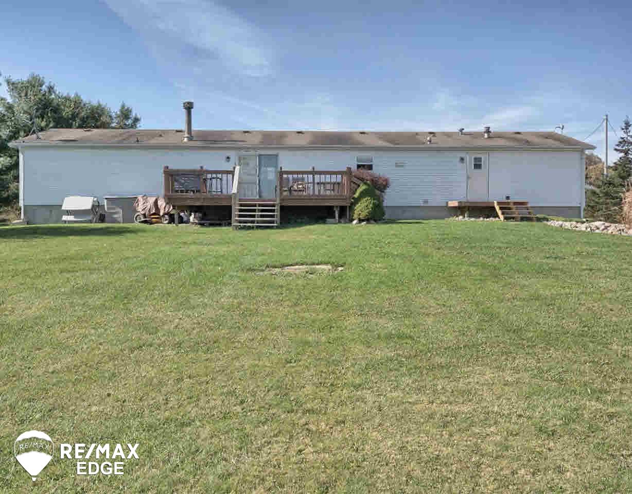 10084 North Center Road Clio, MI 48420 - Photo 35 of 36 21382663-34.JPG