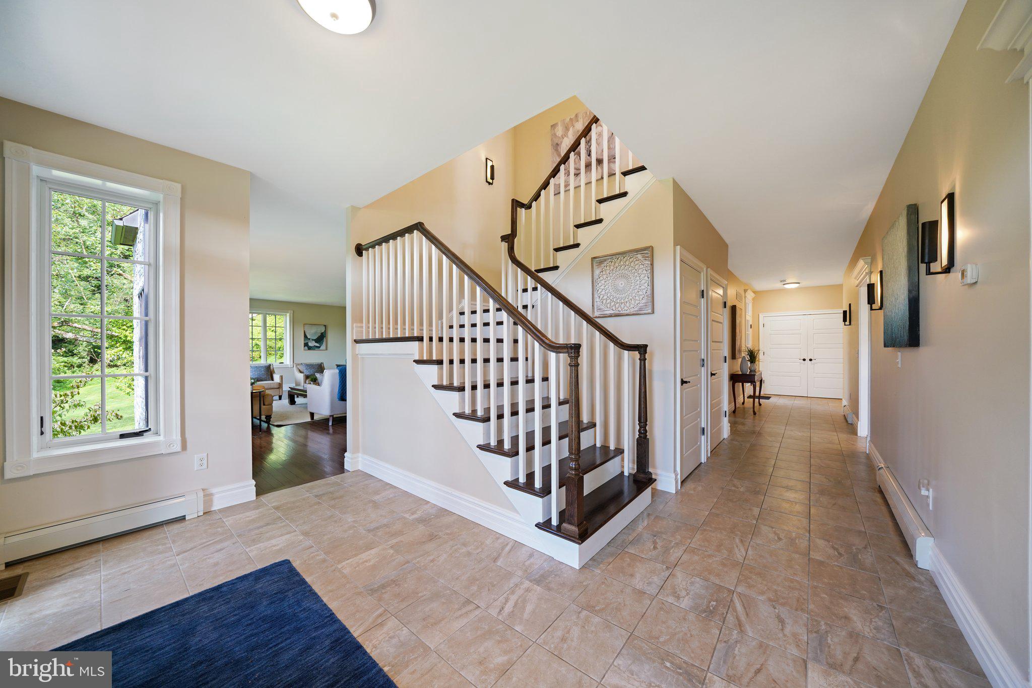 157 East Hillendale Road Kennett Square, PA 19348 - Photo 18 of 52 Foyer