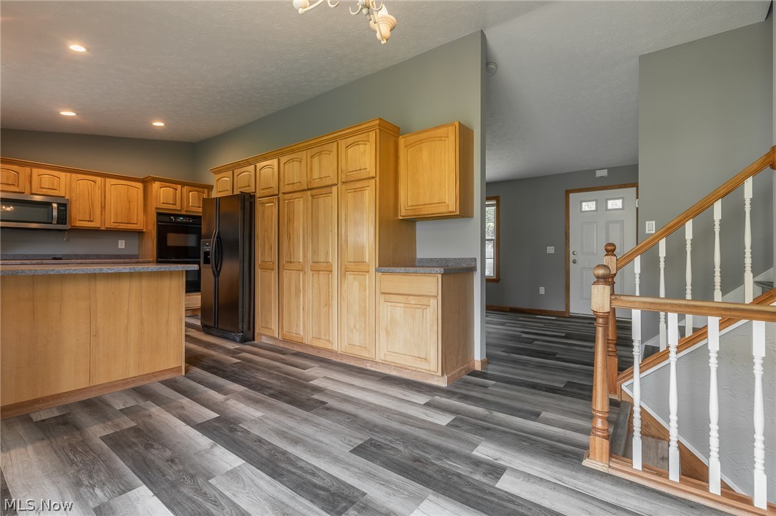 5604 Reef Road Mentor, OH 44060 - Photo 10 of 24