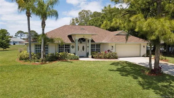 $549,990 | 3018 Southeast Dalhart Road, Port St. Lucie, FL 34952